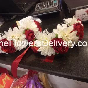 Flower Jewellery Karachi - TheFlowersDelivery.com