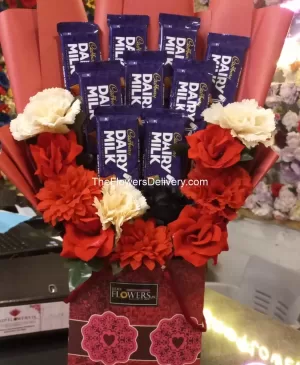Chocolate Flower Bouquet Box Islamabad - TheFlowersDelivery.com