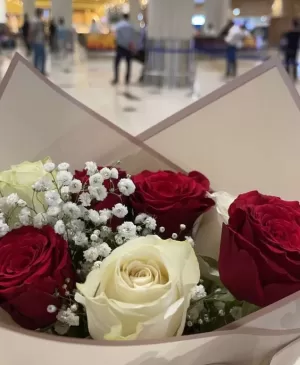 Same Day Roses Delivery Lahore- TheFlowersDelivery.com