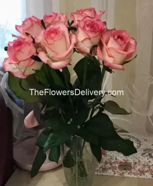 Same Day Rose Delivery Karachi - TheFlowersDelivery.com
