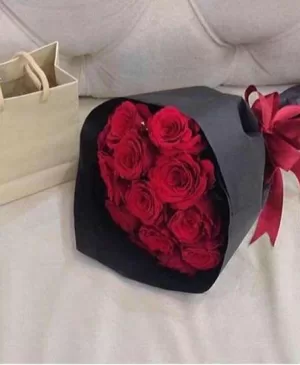 Send Valentine’s Day Flowers Lahore - TheFlowersDelivery.com